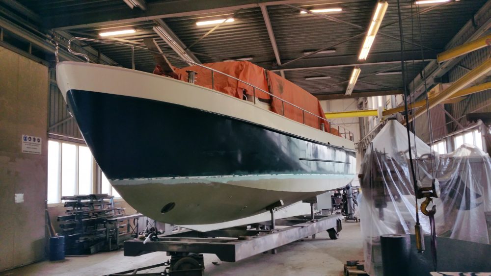 jachtbouw-verbouw-groene-motorboot2