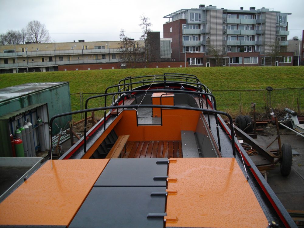 scheepsbouw-zolderschuit-rondvaartboot11